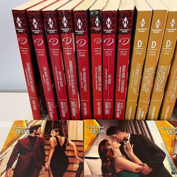 Lot of 24 "Harlequin Desire" Paperback Romance Novels - Excellent condition! - Picture 2 of 7
